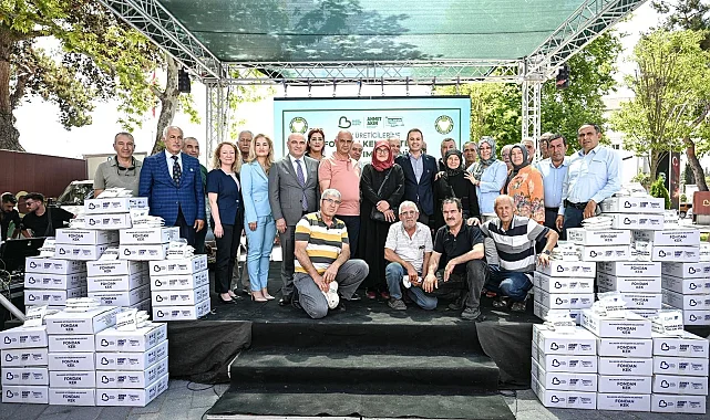 Balıkesir'de arıcılara yüzde 100 hibeli fondan kek desteği
