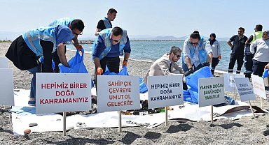 Balıkesir'de Deniz Çöpleri İzleme Programı ile kıyı temizliği yapıldı