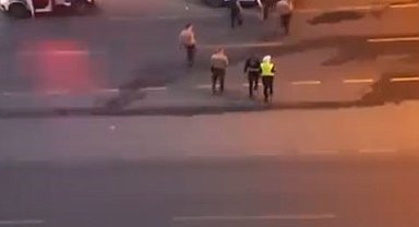 Başakşehir'de işletmeyi kurşunlayan motosikletliler suçüstü yakalandı