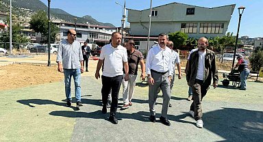 Başkan Çetinkaya yapımı süren tema parkları inceledi