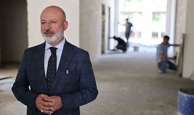 Başkan Çolakbayrakdar: "Erciyesevler'e yakışan modern bir sağlık merkezi inşa ediyoruz"