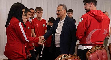 Başkan Kurnaz: "Avrupa üçüncüsü olan sporcumuz bizleri gururlandırdı"