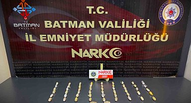 Batman'da inanılmaz olay: 4 yolcunun midesinden 353 parça halinde 2 kilo 700 gram uyuşturucu çıktı
