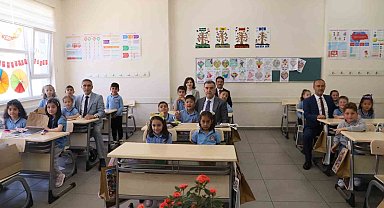 Bayburt'ta 14 bin 537 öğrenci karne heyecanı yaşadı