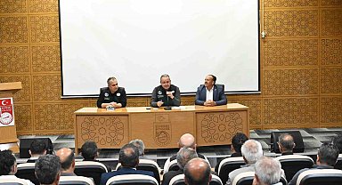 Bayburt'ta DSİ yatırımları muhtarlarla istişare edildi