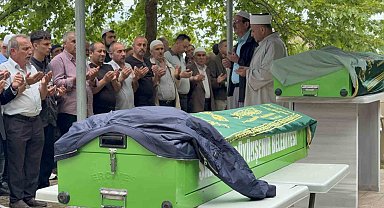 Bayram yolunda kazada ölen genç çift, yan yana toprağa verildi