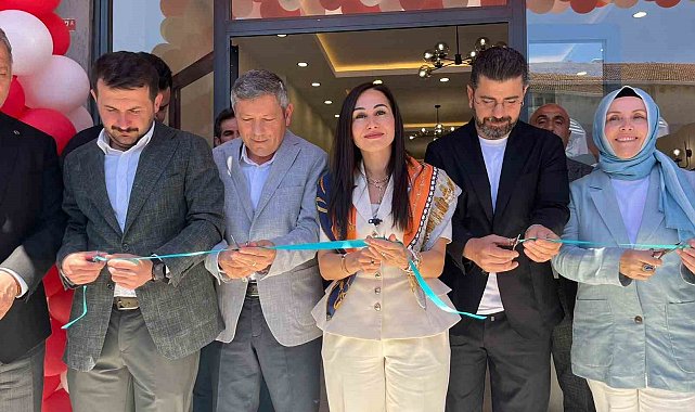 Beykoz Lokantaları'nın 3'üncü şubesi Yenimahalle'de hizmete açıldı