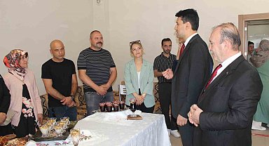 Beylikovalı kursiyerler belgelerini aldı