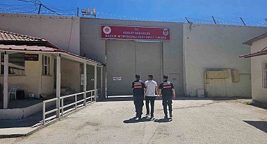 Bilecik'te 17 yıl 49 ay 37 gün hapis cezası bulunan şahıs kaçmaya çalıştığı sırada yakalandı