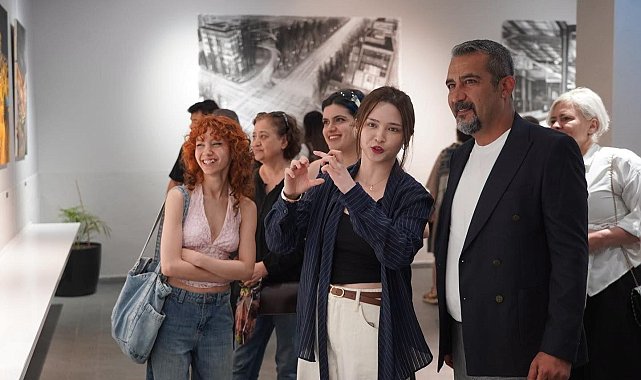 Bilecik'te 'Bakış' sergisine yoğun ilgi