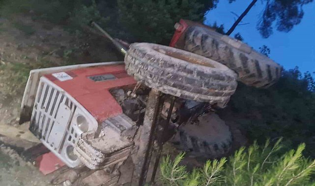 Bilecik'te devrilen traktörün sürücü yaralandı