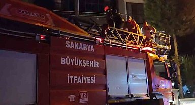 Binaya girip bebek arabalarını yakan şüpheli yakalandı