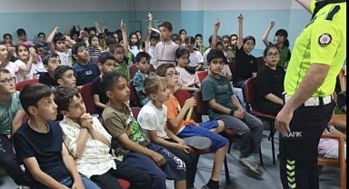 Bingöl'de öğrencilere trafik güvenliği eğitimi
