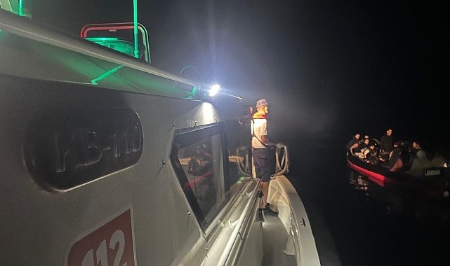 Bodrum'da 26 düzensiz göçmen kurtarıldı, 1 kaçakçı şüphelisi yakalandı