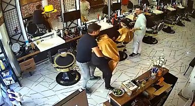 Boğazına kaçan erik parçası heimlich manevrasıyla çıkarıldı