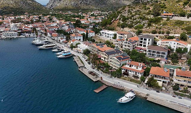 Bozburun sahili yeni yüzüne kavuştu