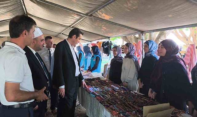 Bozyazı'da Kur'an Kursu öğrencileri için hayır çarşısı açıldı