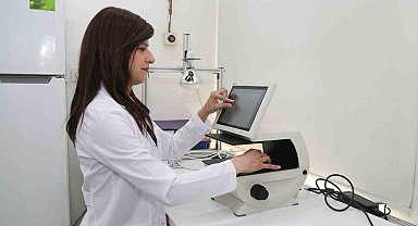 BTÜ'den yaraların daha hızlı iyileşmesini hedefleyen cerrahi iplik projesi