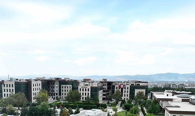 BTÜ'ye Sağlıklı Kampüs Belgesi