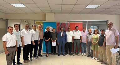 Burhaniye'de proje yürütücülerine törenle belge verildi