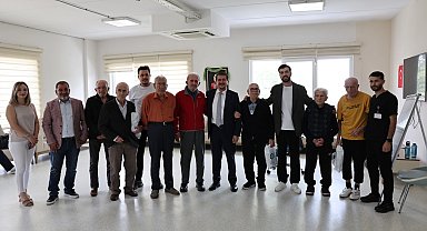 Bursa Nilüfer'de yaşlılara Babalar Günü ziyareti