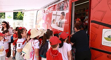 Bursa Osmangazi'de çocuklara kitap ve tarih sevgisi aşılıyor