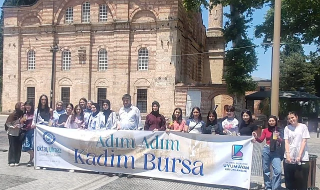 Bursa Yıldırım'da gençler tarihi yerinde keşfediyor