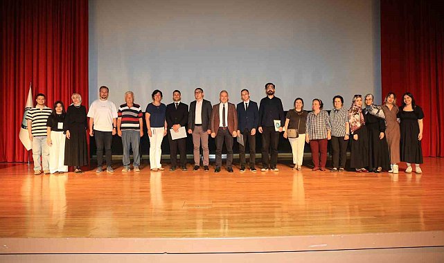 BUÜ'de "Lâmiî Çelebi'nin Kaleminden Bursa" belgeseli izleyiciyle buluştu