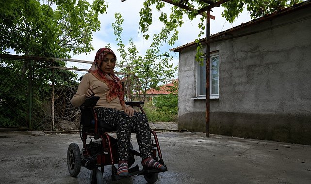 Büyükşehir Belediyesi'nden engelli bireylere akülü sandalye desteği