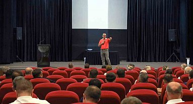 Büyükşehir'den sürücülere vatandaş memnuniyeti odaklı eğitim