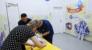 Büyükşehir'in ücretsiz sünnet hizmeti yoğun ilgi görüyor