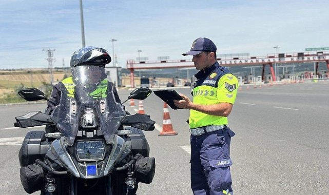 Çanakkale'de jandarma 4 bin 576 araç denetledi