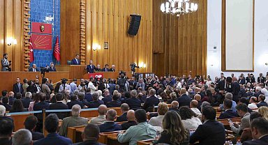 CHP Grup Başkanı Özel: "AK Parti'nin kara düzeninin kötü planına kim alet olup yol veriyorsa hakkımı helal etmiyorum"