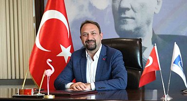 CHP İzmir İl Başkanı Utku Gümrükçü oldu
