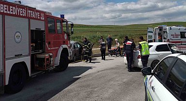 Çorum'da iki otomobil çarpıştı: 1 yaralı