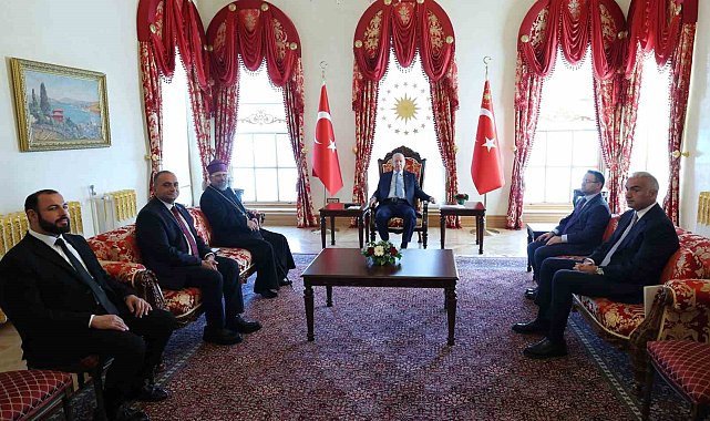 Cumhurbaşkanı Erdğan, Türkiye Ermenileri Patriği Sahak Maşalyan'ı kabul etti