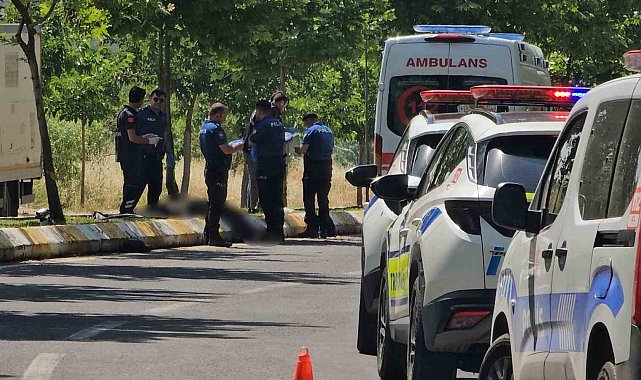 Devrilen motosikletin sürücüsü hayatını kaybetti