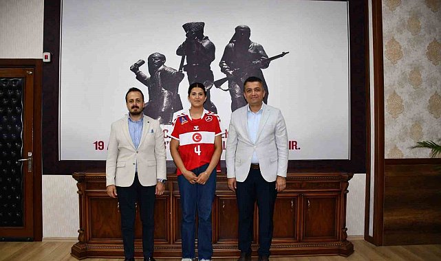 Dörtyollu Sena, hentbol milli takımında memleketini temsil edecek