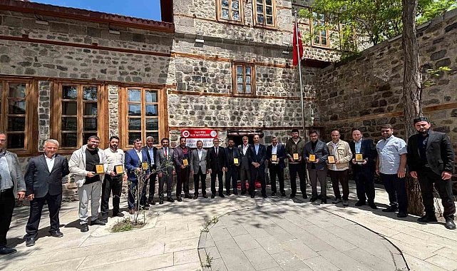 Ebubekir Efendi Daru'l Huffaz'ı da yıl sonu heyecanı
