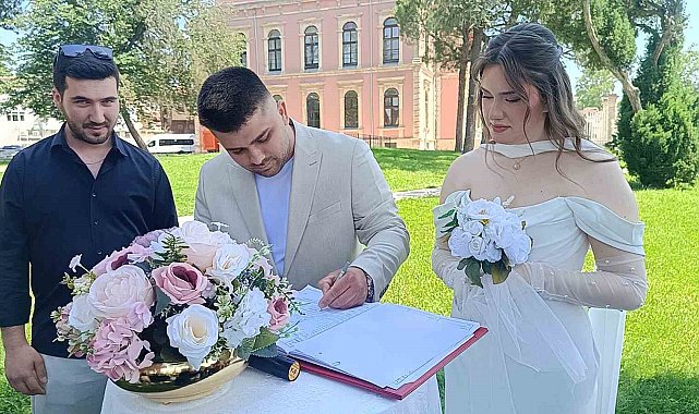 Edirne'de 33 çiftin mutluluğu aynı tarihte buluştu: Evlenmek için 06.06.2026'yı seçtiler