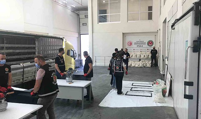 Edirne'de tırda 1,5 ton uyuşturucu ele geçirildi