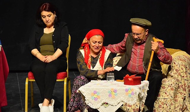 Efeler'de 'Karar anı' tiyatro oyunu sahnelenecek
