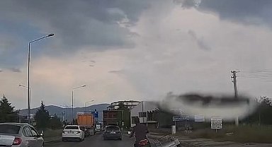 Elazığ'da motosiklet sürücüsünden tehlikeli yolculuk