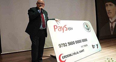 Erdemli Belediyesi Hilal Kart'ı hizmete sundu