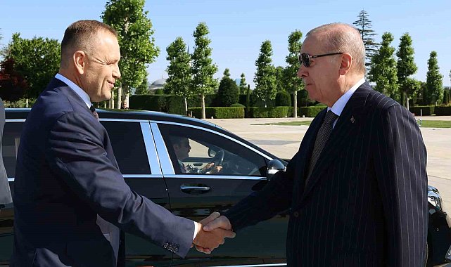 Erdoğan: "NATO zirvesi kapsamında ittifakın Avrupa sütununun güçlendirilmesi ve caydırıcılığının tahkim edilmesi ortak önceliğimiz"