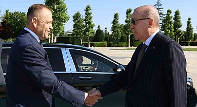Erdoğan: "NATO zirvesi kapsamında ittifakın Avrupa sütununun güçlendirilmesi ve caydırıcılığının tahkim edilmesi ortak önceliğimiz"