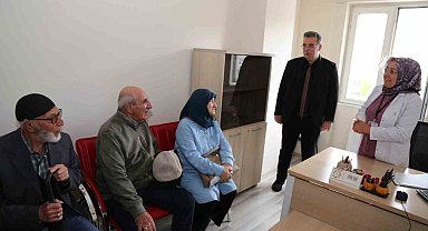 Erzurum'da asırlık çınarlara sağlıklı hayat merkezinde özel ilgi