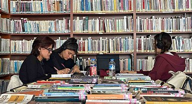 Erzurum'daki her iki kitaptan biri edebiyat içerikli