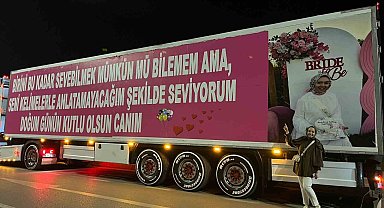 Eşinin doğum günü için 25 metrelik tırı kapladı