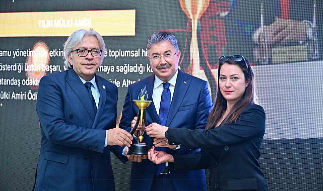 Eskişehir Valisi Yılmaz, 'Yılın Mülki İdare Amiri' seçildi